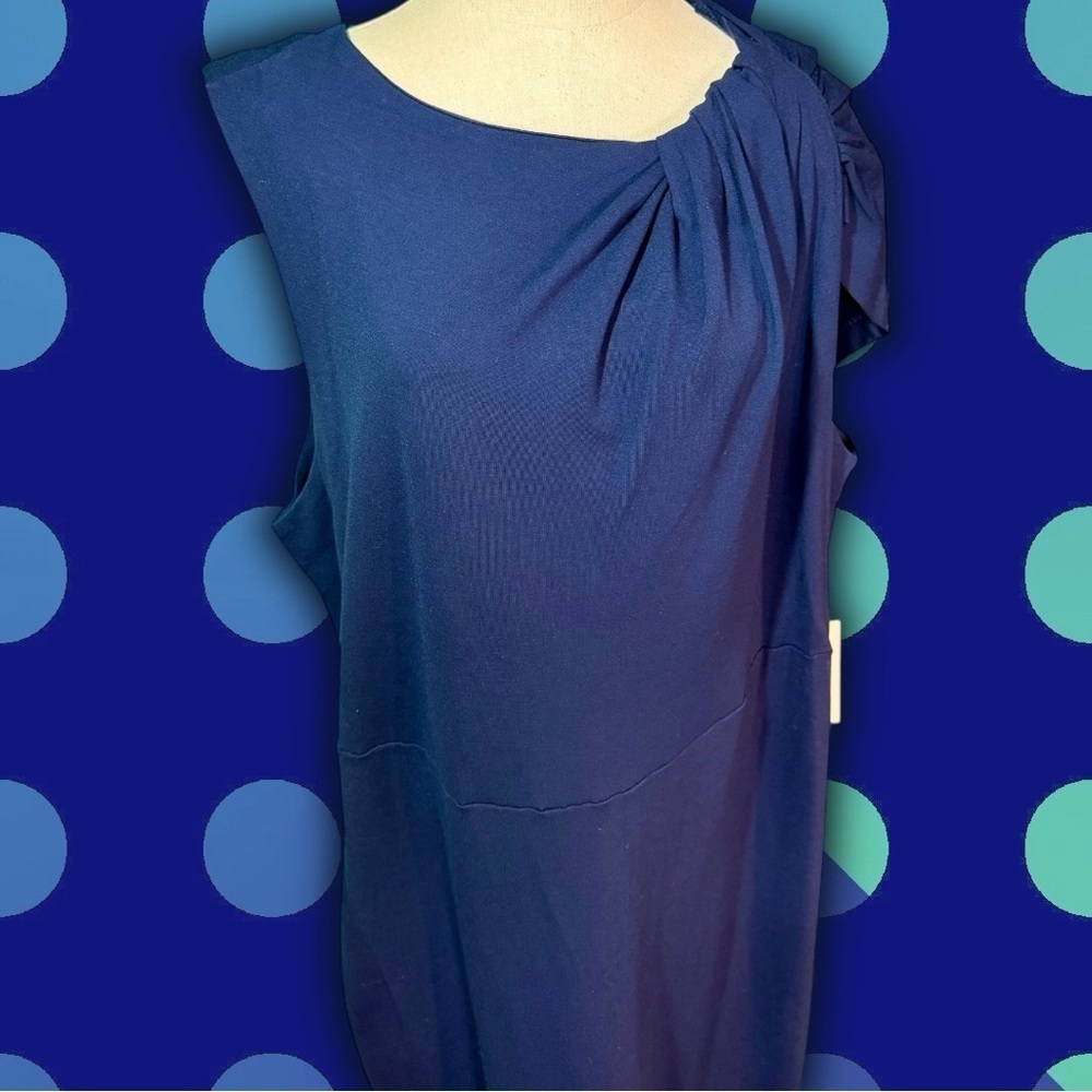 NWT Eloquii Plus Size Twisted Shoulder Sheath Dress in Navy Blue Plus Size 24 - Picture 6 of 16